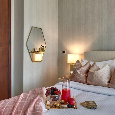 Durrani Homes - Designer 2Br Apt With Stunning Burj Khalifa And Fountain View Dubai Ngoại thất bức ảnh